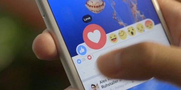Google bắt tay Facebook lũng loạn thị trường quảng cáo toàn cầu