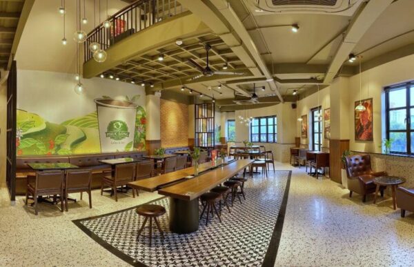 Không gian đẹp mắt của Phúc Long là một trong những điểm nhấn lọt top 15 thương hiệu cà phê nổi tiếng nhất Việt Nam